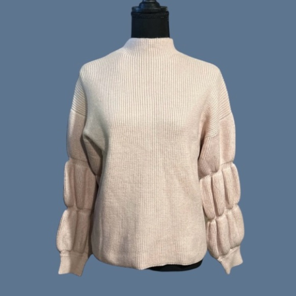 🔥 NWT KIRUNDO SWEATER!! GORGEOUS PUFFY SLEEVES! *MAKES GREAT GIFT*